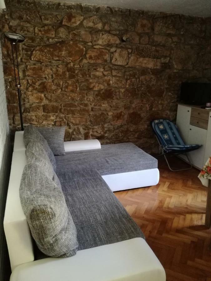 Chateau Lili Apartments Kornić Exterior foto